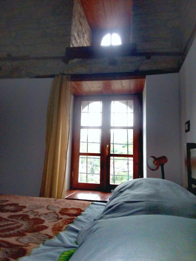 Gjirokastër Ruols Guesthouse מראה חיצוני תמונה